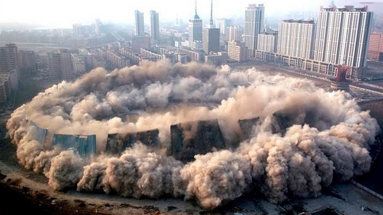 الصين تجمِّد اعمال البناء والهدم