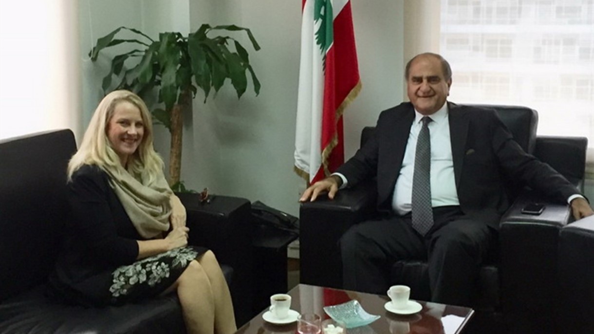 وزير البيئة يبحث التعاون البيئي مع سفيرة لبنان بالأردن