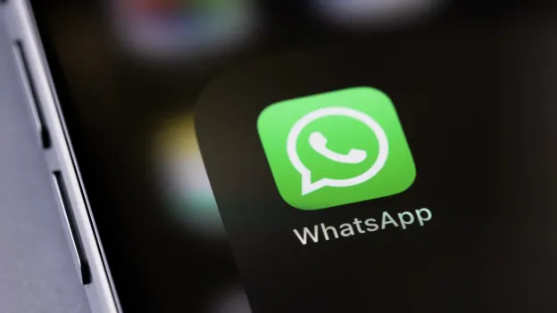 بسبب عدم استخدامكم لها.. واتساب يلغي هذه الميزة