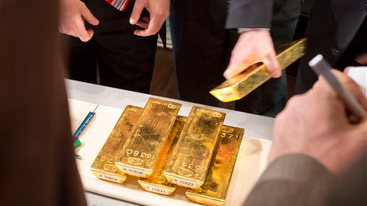 الذهب يسجل اكبر خسارة في 8 اسابيع