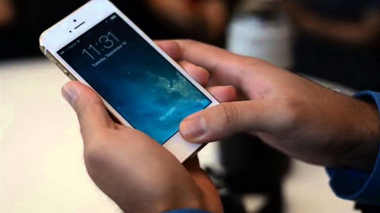 حاملو آيفون يتتظرون يوم ١٣ حزيران