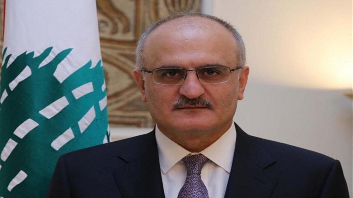 خليل يشارك في اللقاء الاقتصادي للرئيس الروسي