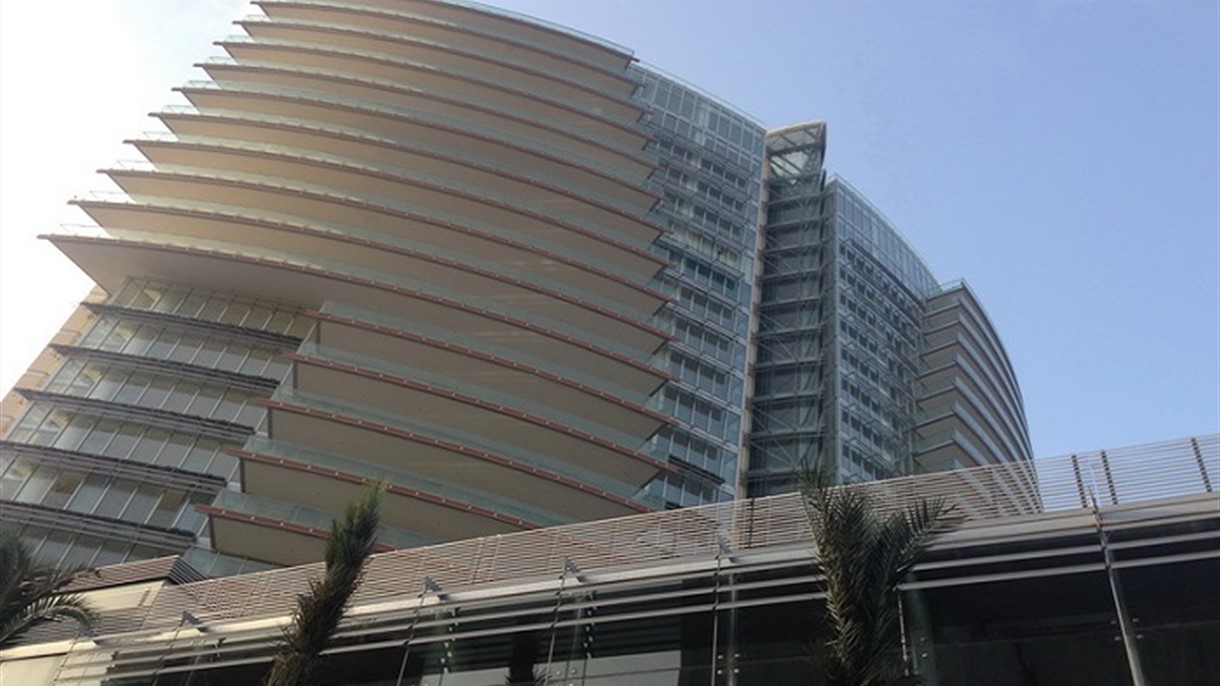 لبنان يعاني بيع الشقق فوق المليوني دولار