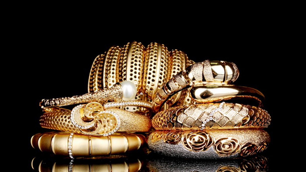 لأنه اكثر أماناً لأموالهم سعى المستثمرون اليه