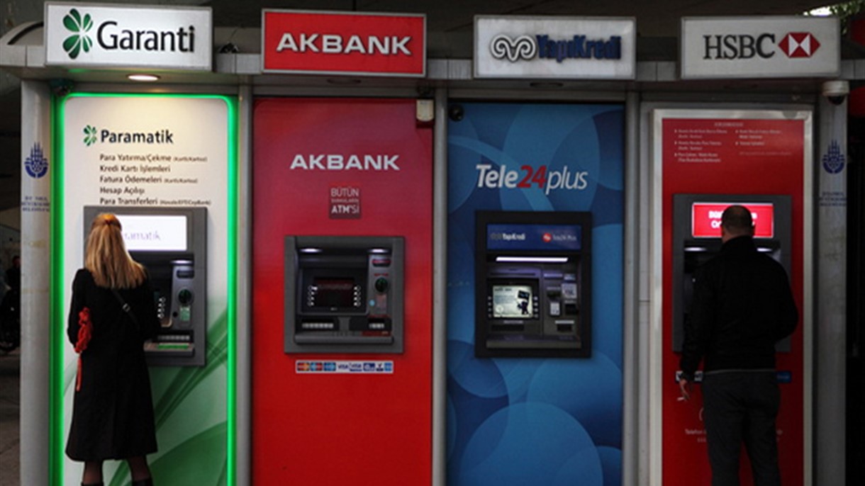 تركيا : لدينا أسلحة قوية لحماية الليرة