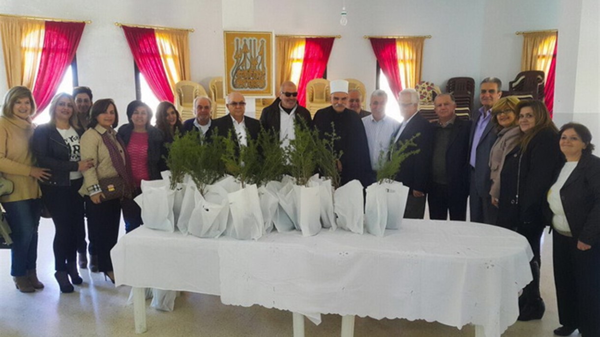 عين دارة توجِّه 3 رسائل عبر شجر الأرز