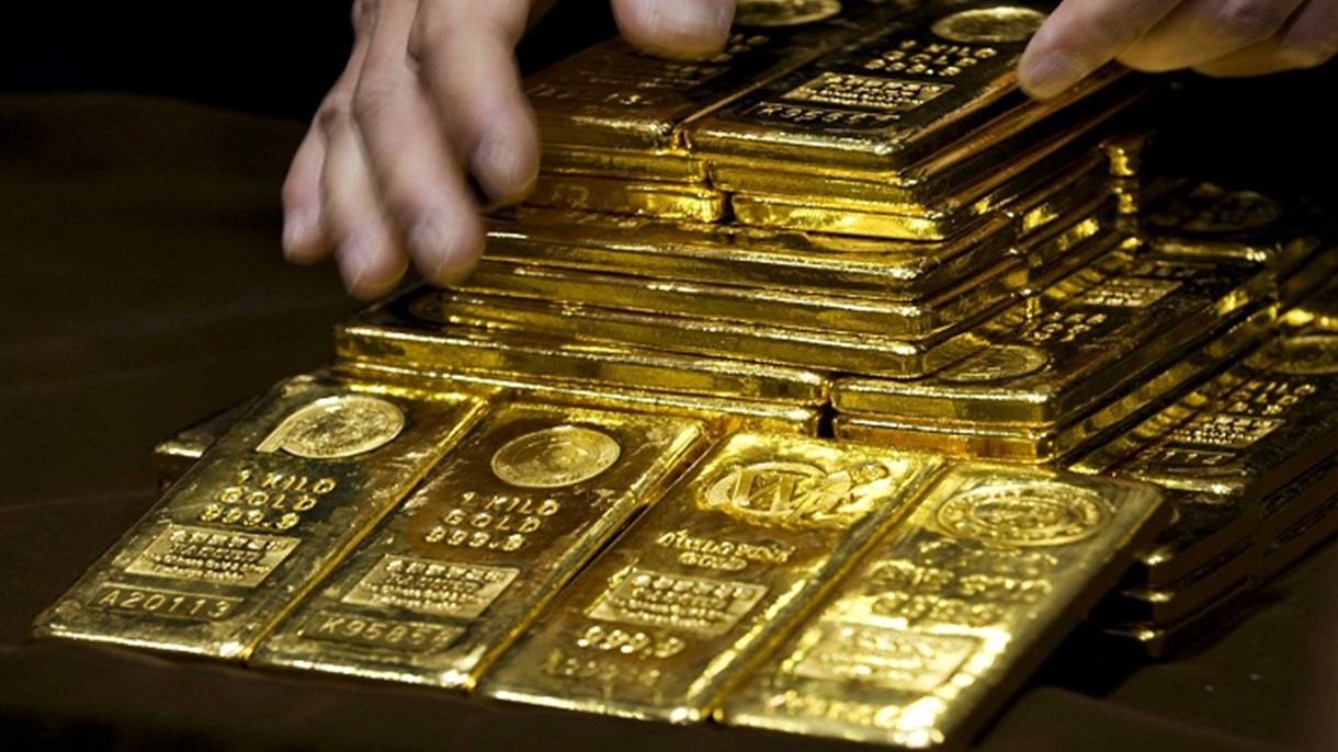 الذهب يتراجع صباح اليوم