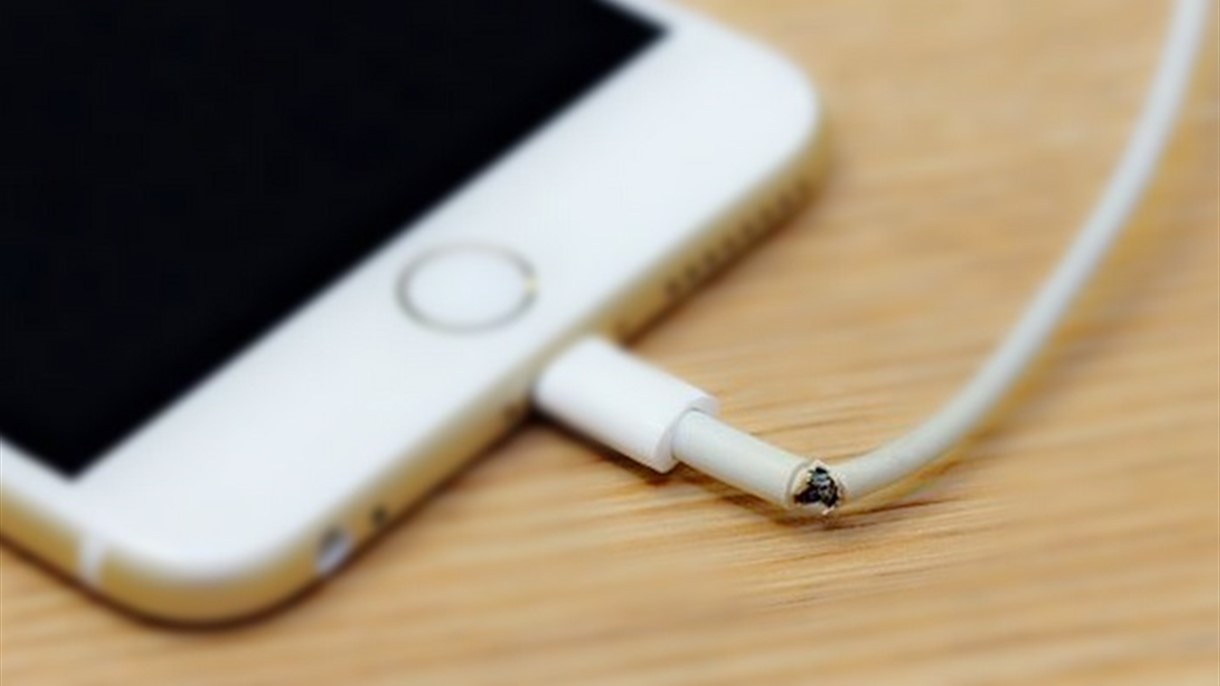 هل حقاً أن iOS 10.3.2 جعل بطارية آيفون أفضل؟