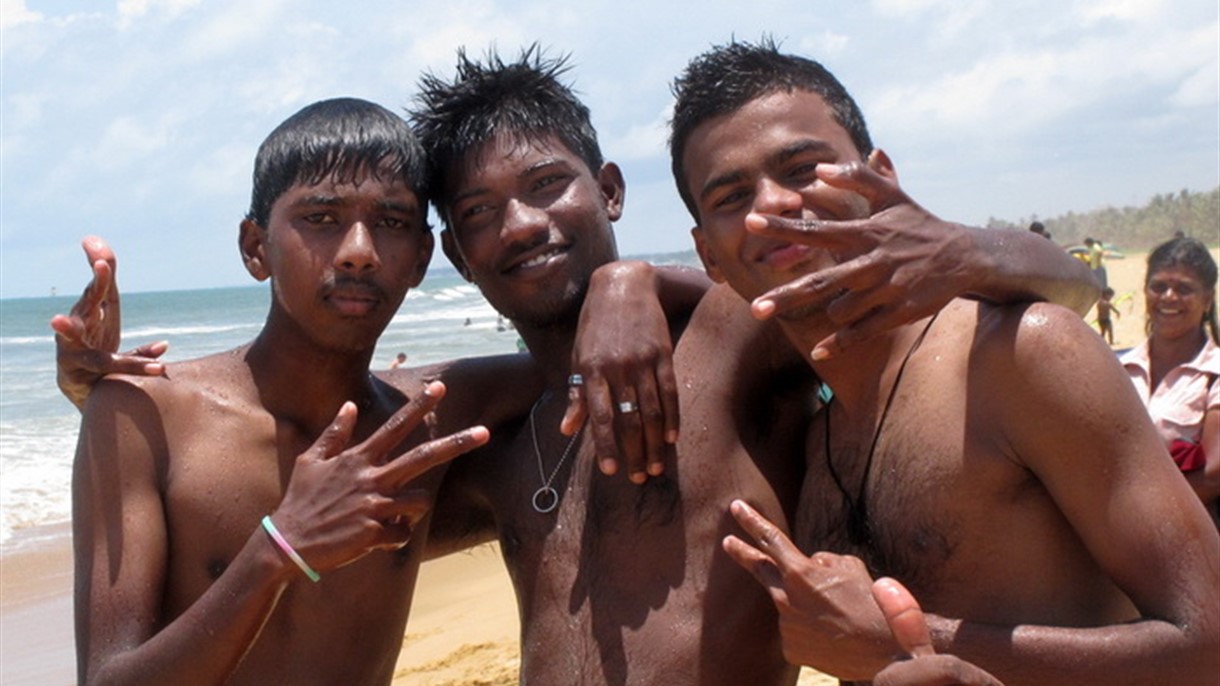 بماذا سبق مراهقو سريلانكا غيرهم في 61 دولة