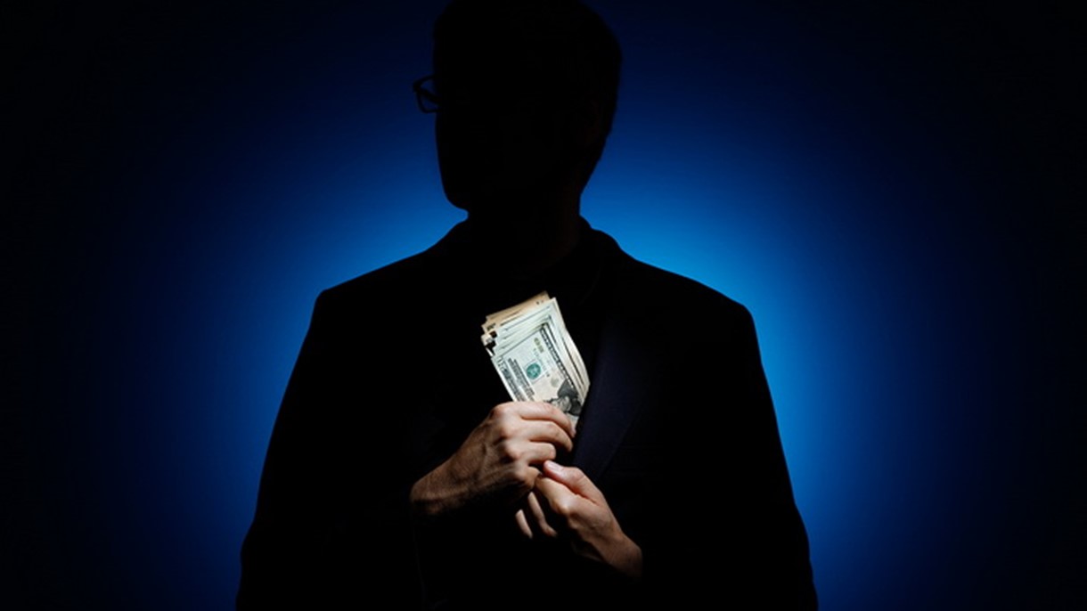 الرشوة تحصد المليارات