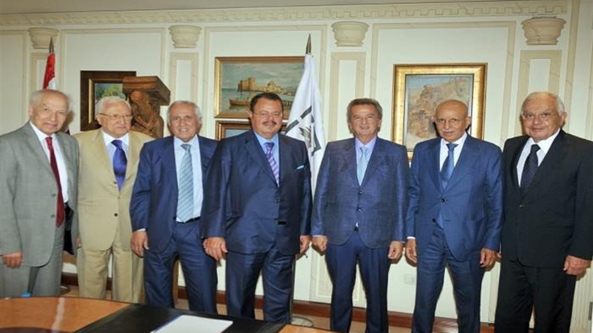 مجموعة الاقتصاد والاعمال تعرض نشاطاتها لحاكم مصرف لبنان