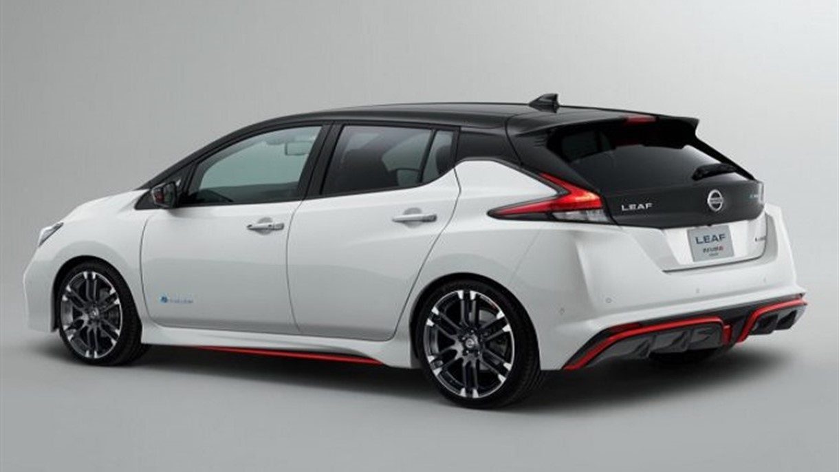 نيسان تستعد للكشف عن سيارات ليف