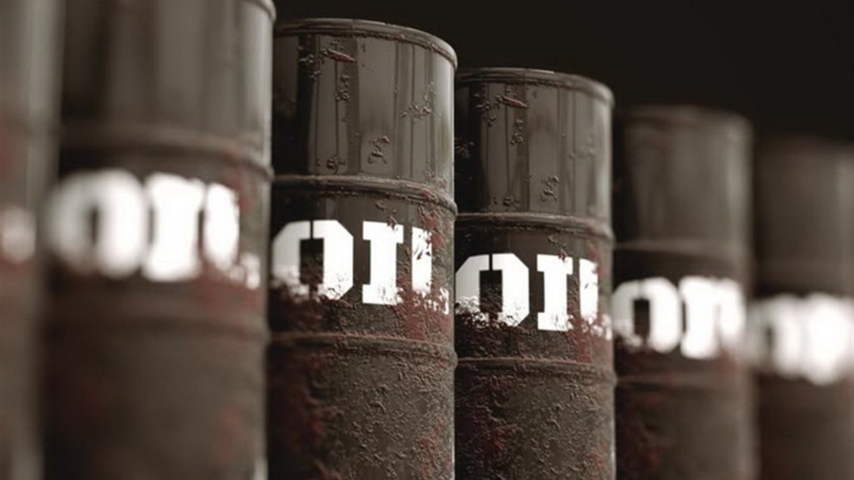 النفط مستقر وروسيا لم تلتزم