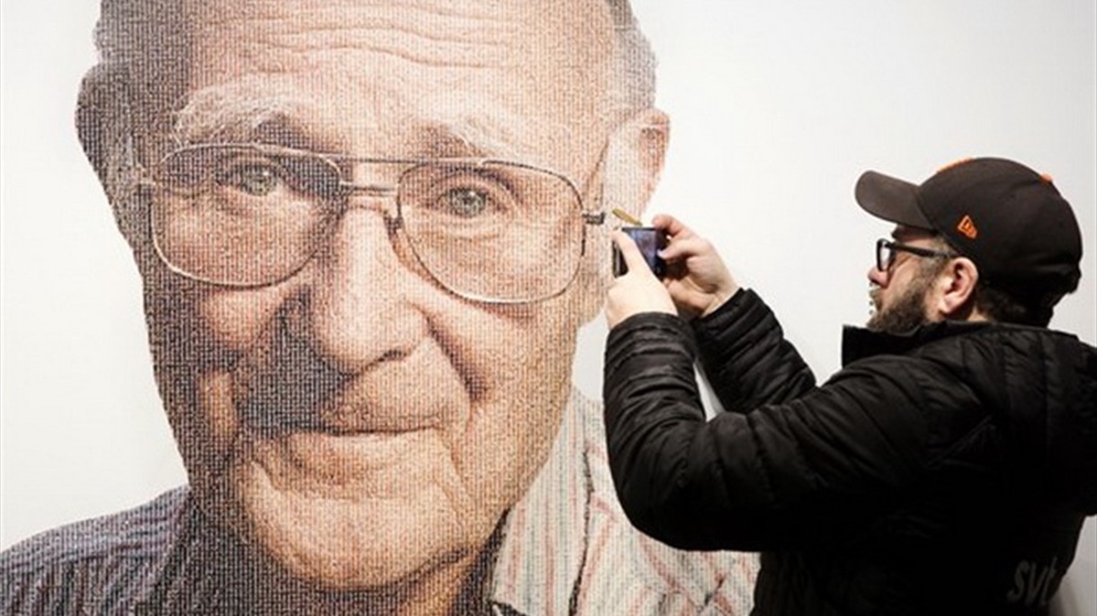 كيف أمضى مؤسِّس امبراطورية إيكيا حياته؟