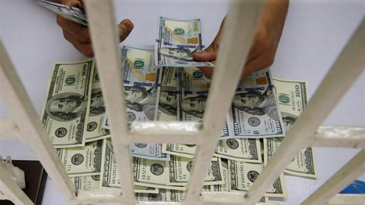 ما لم يشهده الدولار منذ أعوام