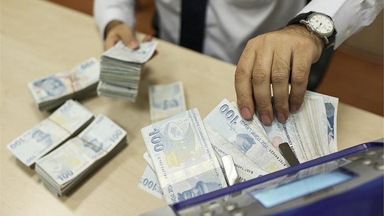 لعنة الفائدة تلاحق إردوغان