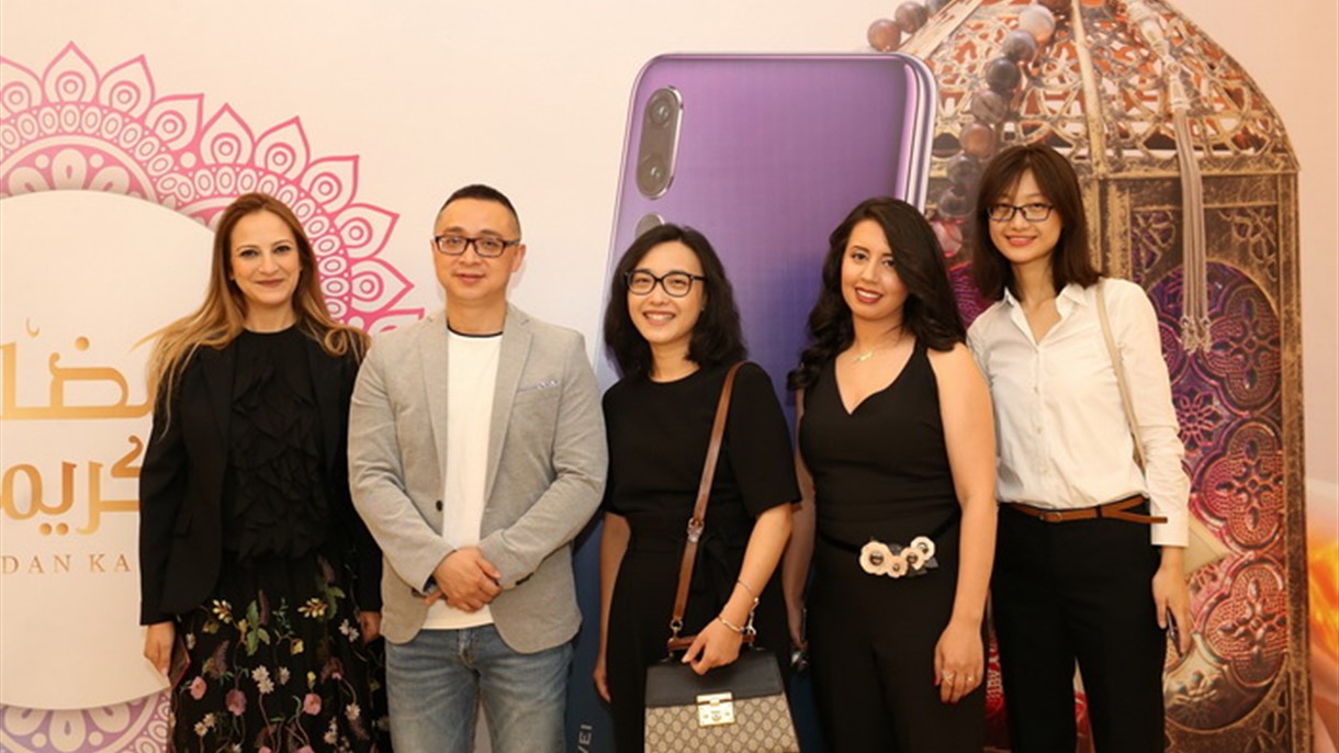 هواوي تشكر الإعلاميين اللبنانيين على طريقتها