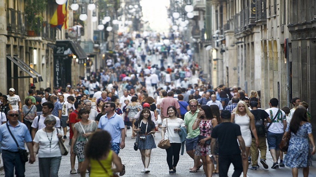 عدد الأجانب يغيّر الأرقام