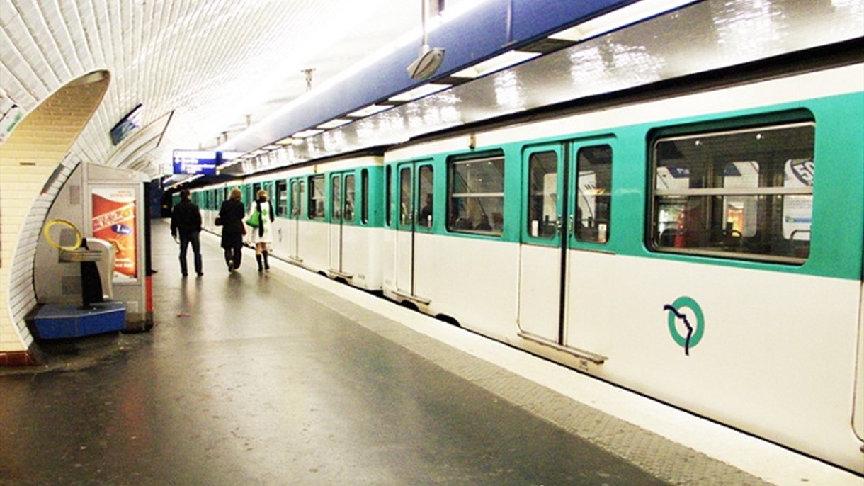 باريس ستودع تذاكر الميترو