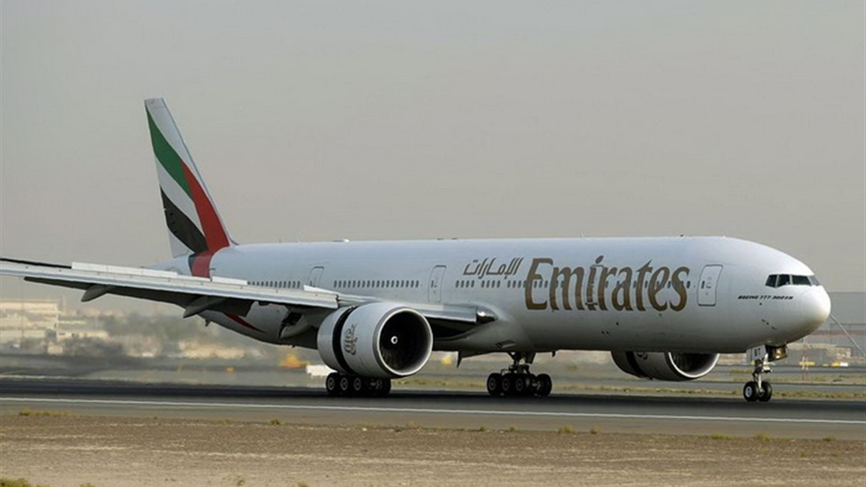 طيران الإمارات تكشف ما حصل خلال رحلة القاهرة دبي