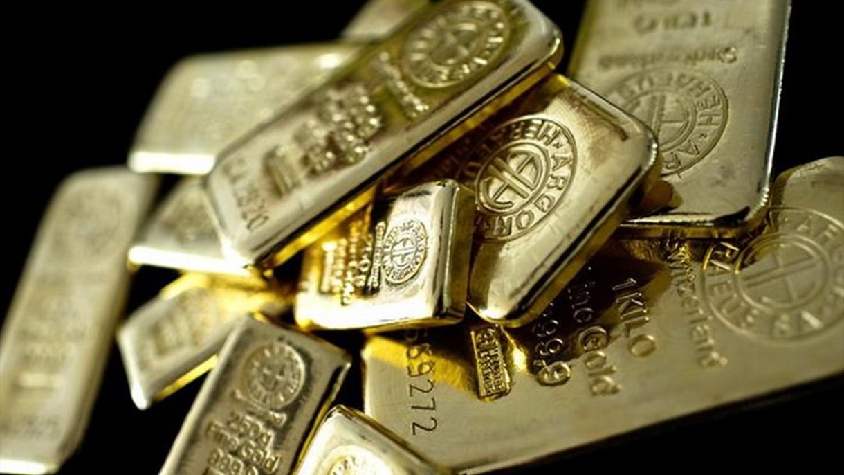 أونصة الذهب مستقرة قرب أدنى مستوى في 3 أسابيع