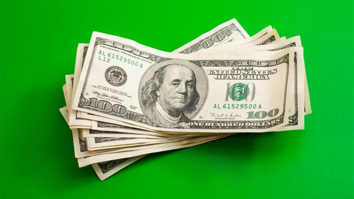 سعر صرف الدولار في السوق السوداء في 24 أيار