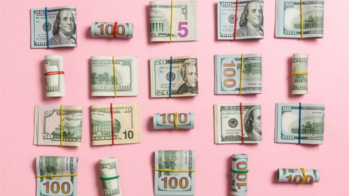 سعر صرف الدولار في السوق السوداء في 6 تموز