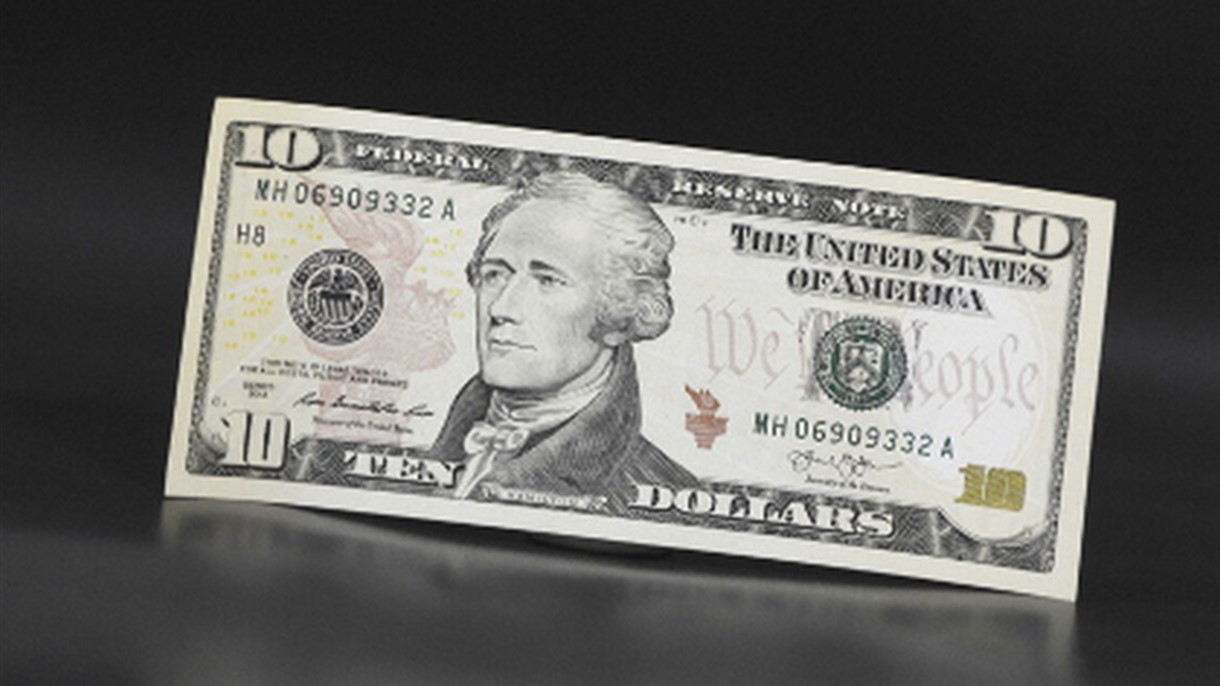 سعر صرف الدولار في السوق السوداء في 7 آب