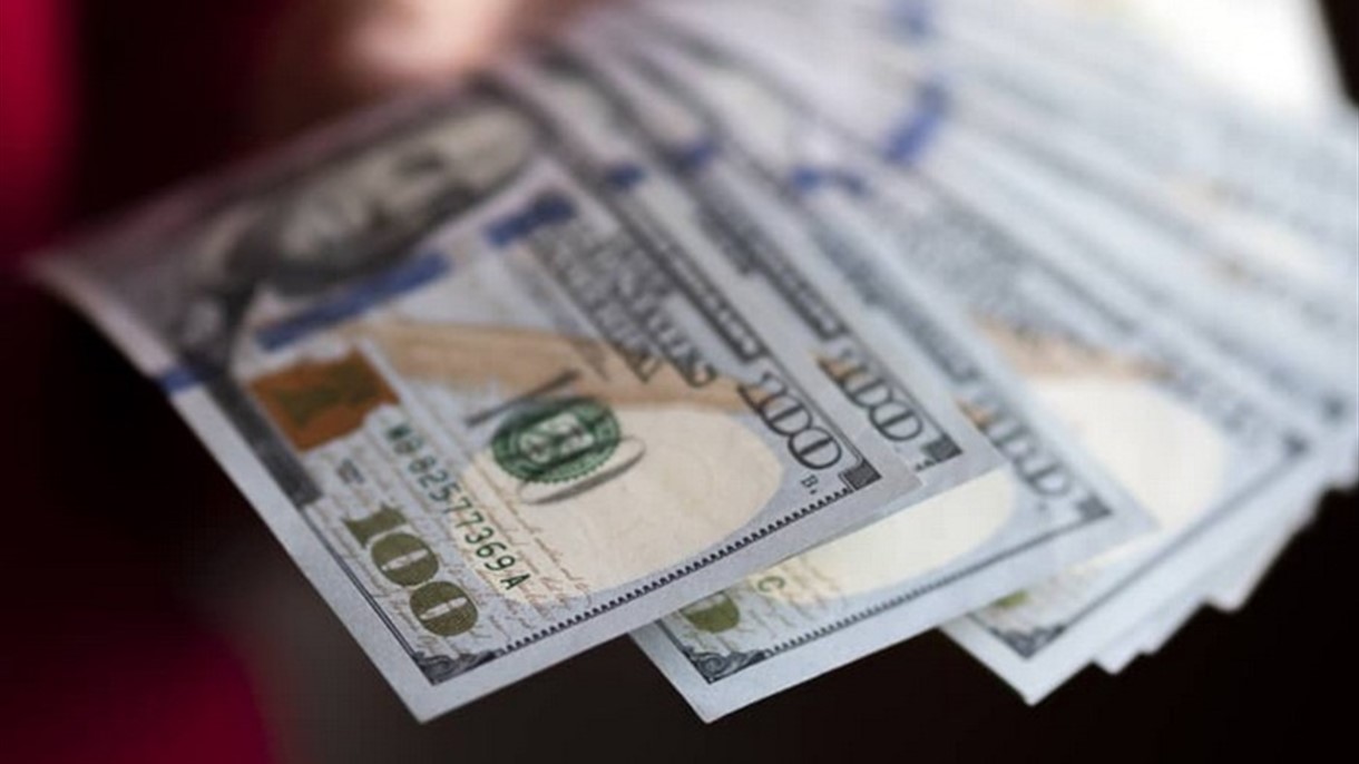 سعر دولار المنصة في 31 آب