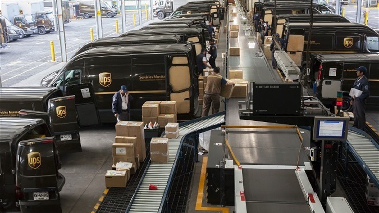 أكبر شركات البريد السريع في العالم