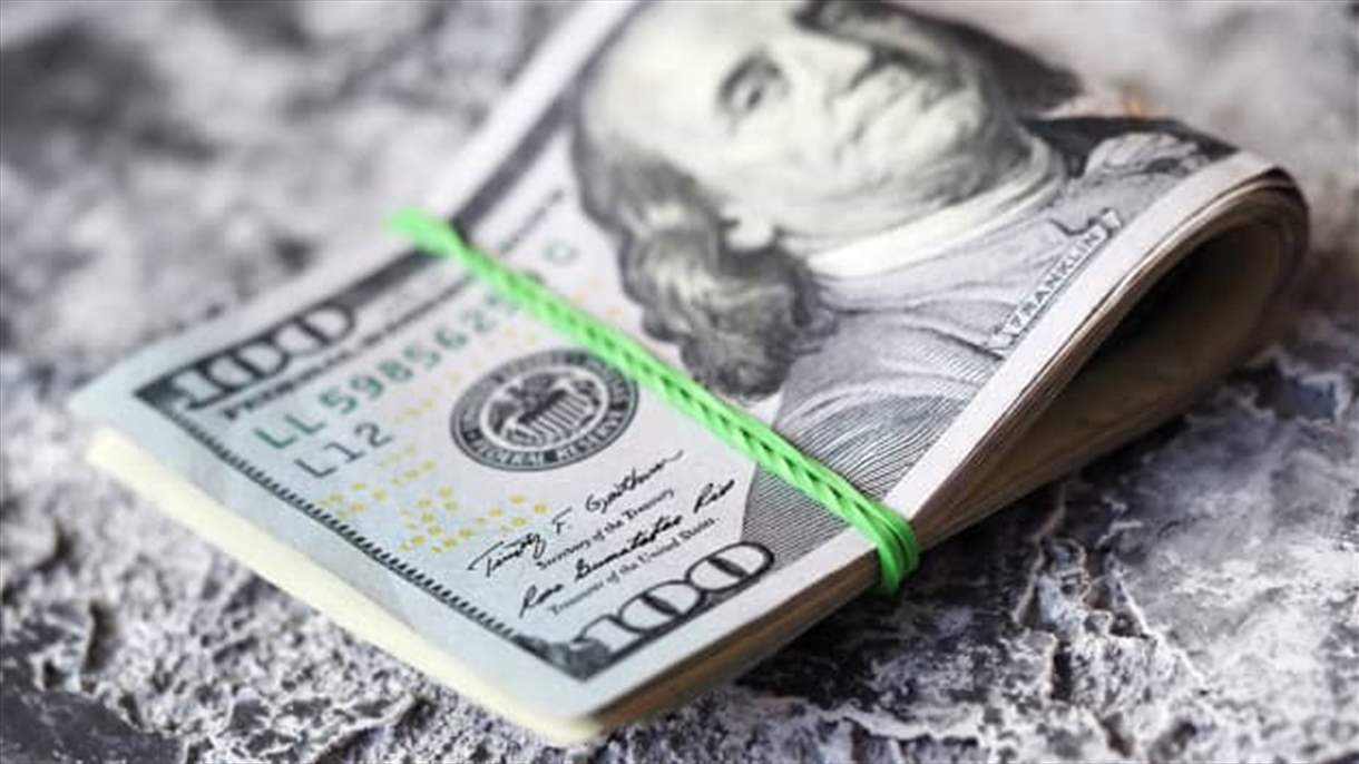 سعر صرف الدولار في السوق السوداء في 8 تموز