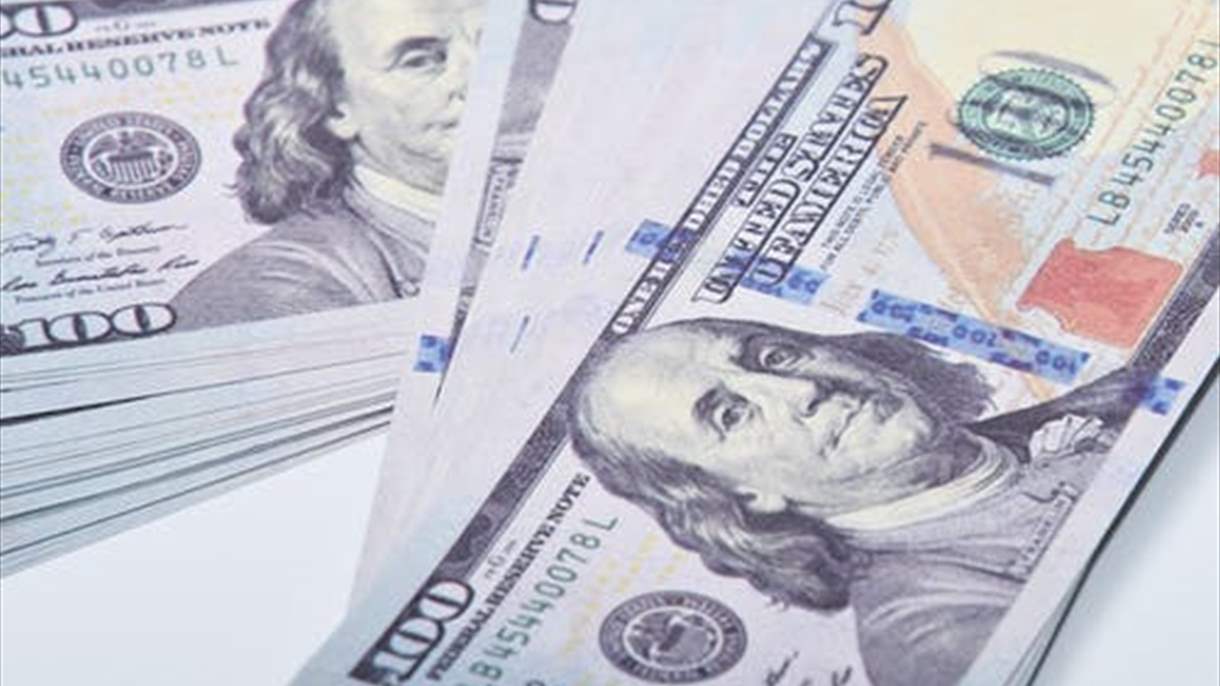 سعر صرف الدولار في السوق السوداء في 15 تموز