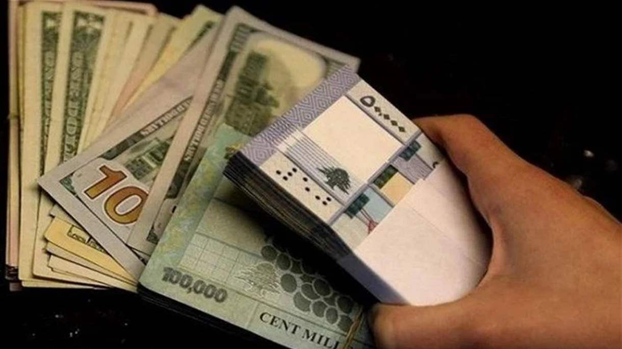 سعر صرف الدولار في السوق السوداء في 4 تشرين الثاني