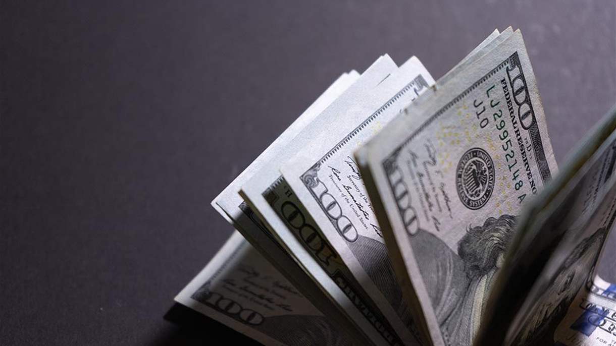 سعر صرف الدولار في السوق السوداء في 16 تشرين الثاني