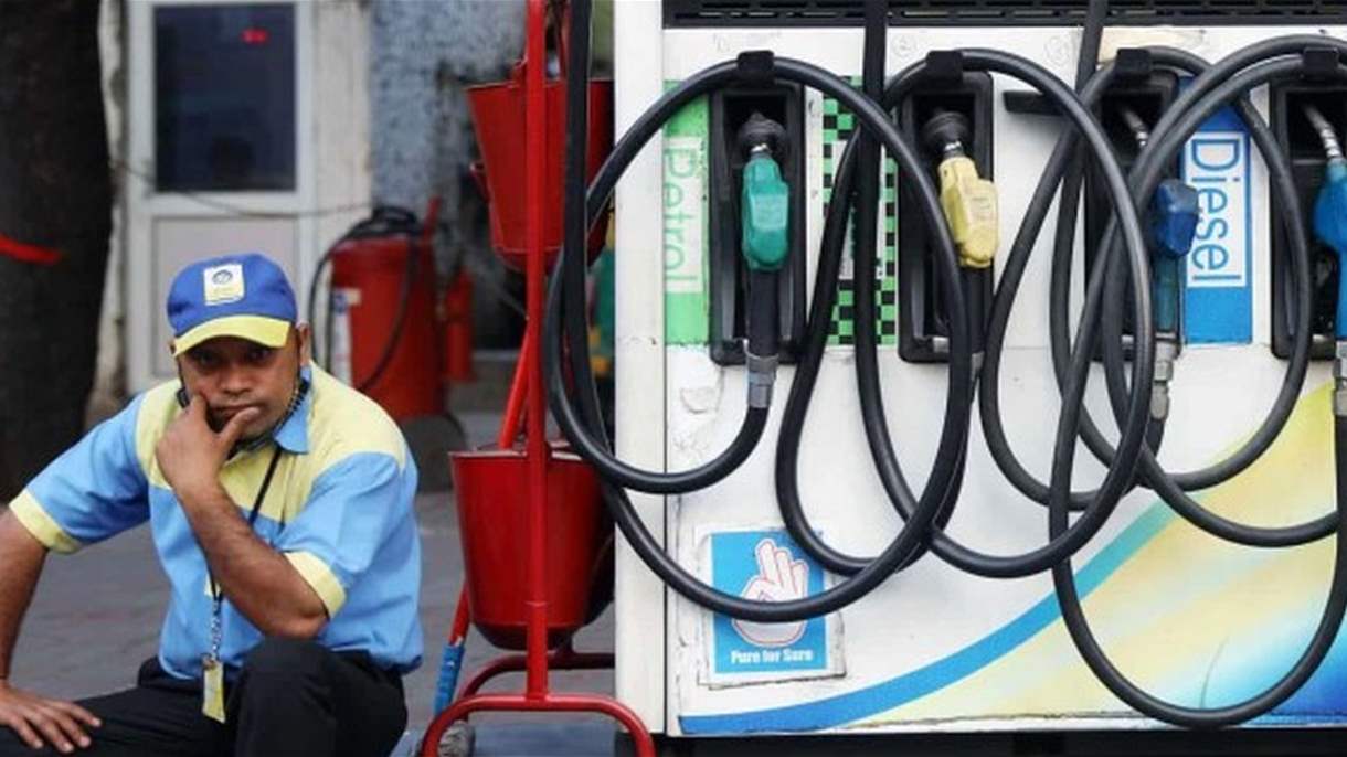 أسعار البنزين والمازوت بدءاً من 2 كانون الأول
