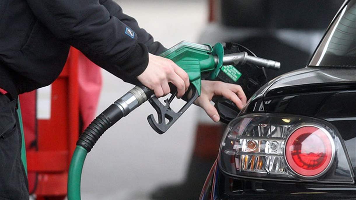 أسعار البنزين والمازوت بدءاً من 5 كانون الثاني