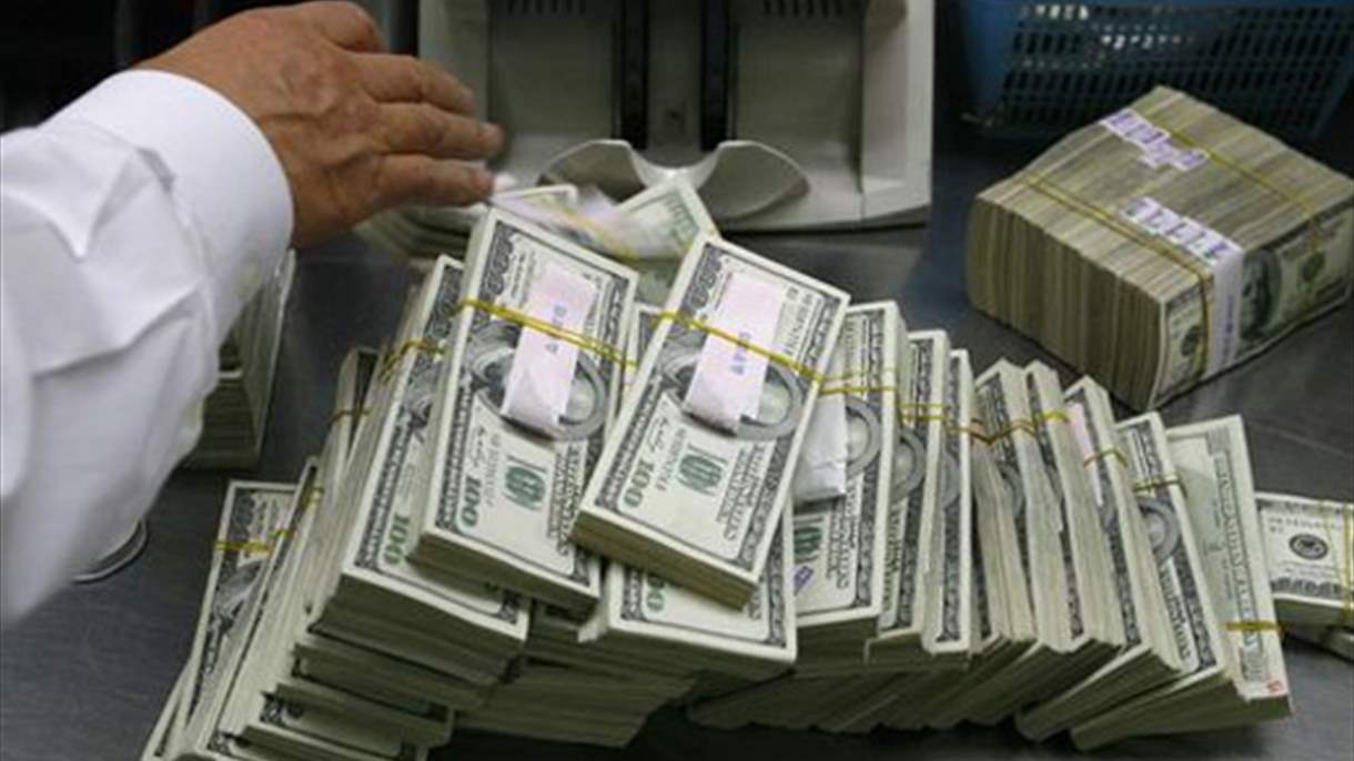 سعر صرف الدولار في السوق السوداء في 3 شباط
