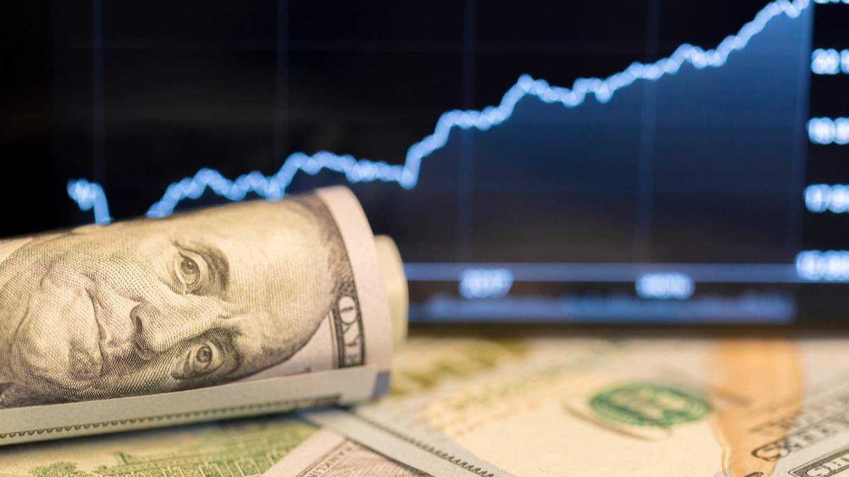 سعر صرف الدولار في السوق السوداء في 15 آذار