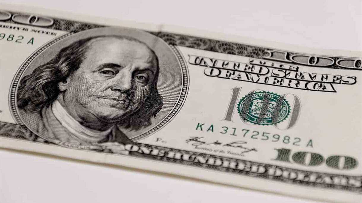 سعر صرف الدولار في السوق السوداء في 3 تشرين الأول