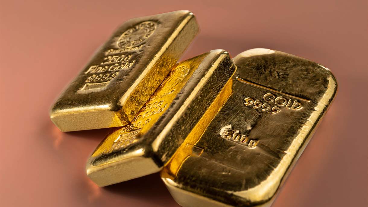 انخفاض طفيف لأسعار الذهب