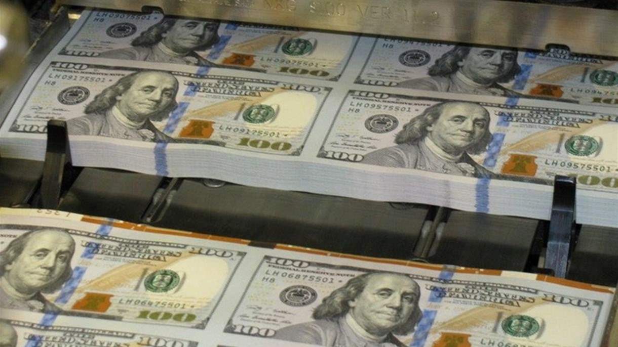 سعر صرف الدولار في السوق السوداء في 3 حزيران