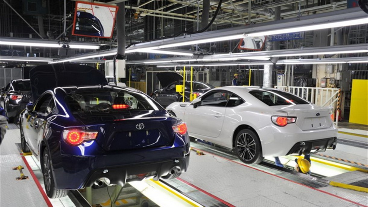 تويوتا قد تبيع 9 ملاين سيارة في سنة