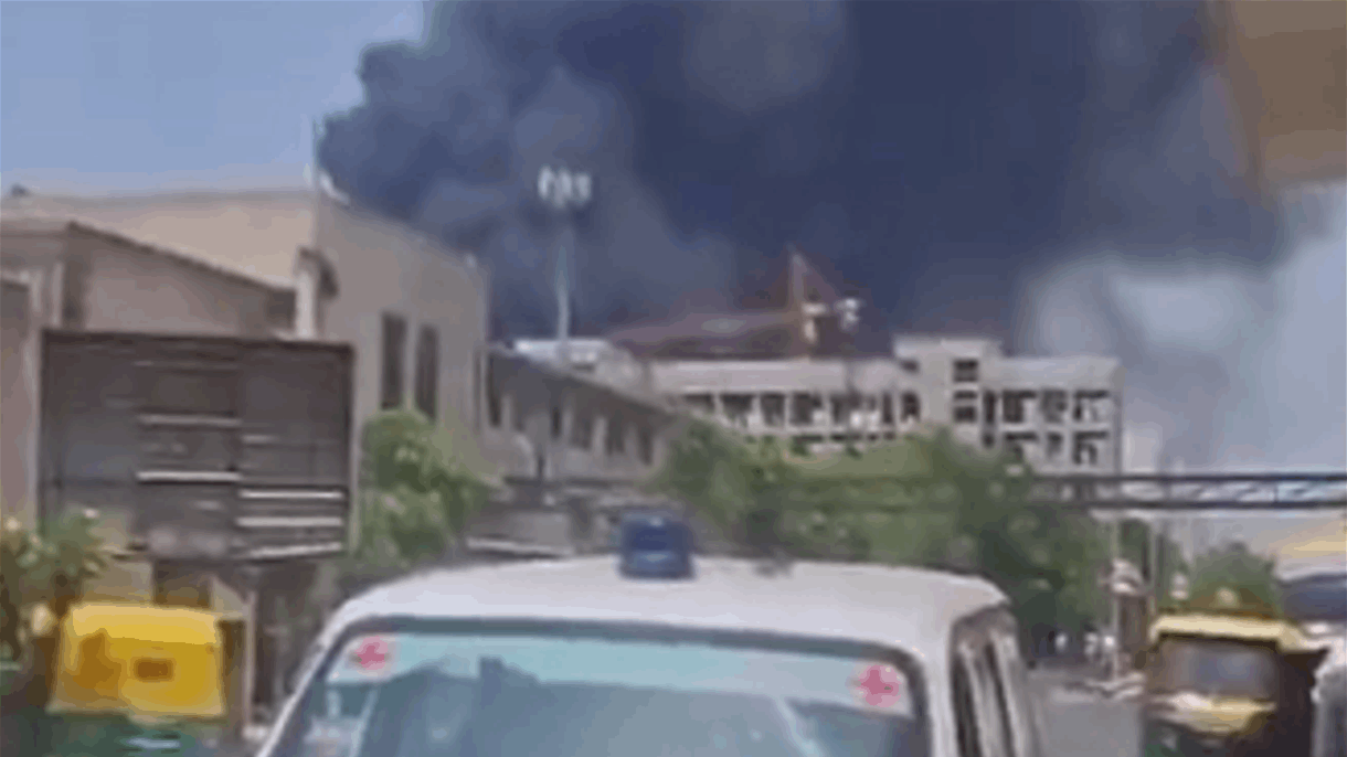 تحطم طائرة ركاب هندية قرب مطار أحمد آباد