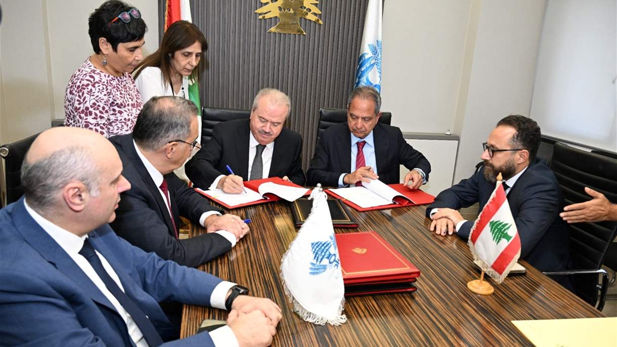 مرحلة التنفيذ انطلقت.. لبنان يوقّع اتفاقيتي الكهرباء من قرض البنك الدولي