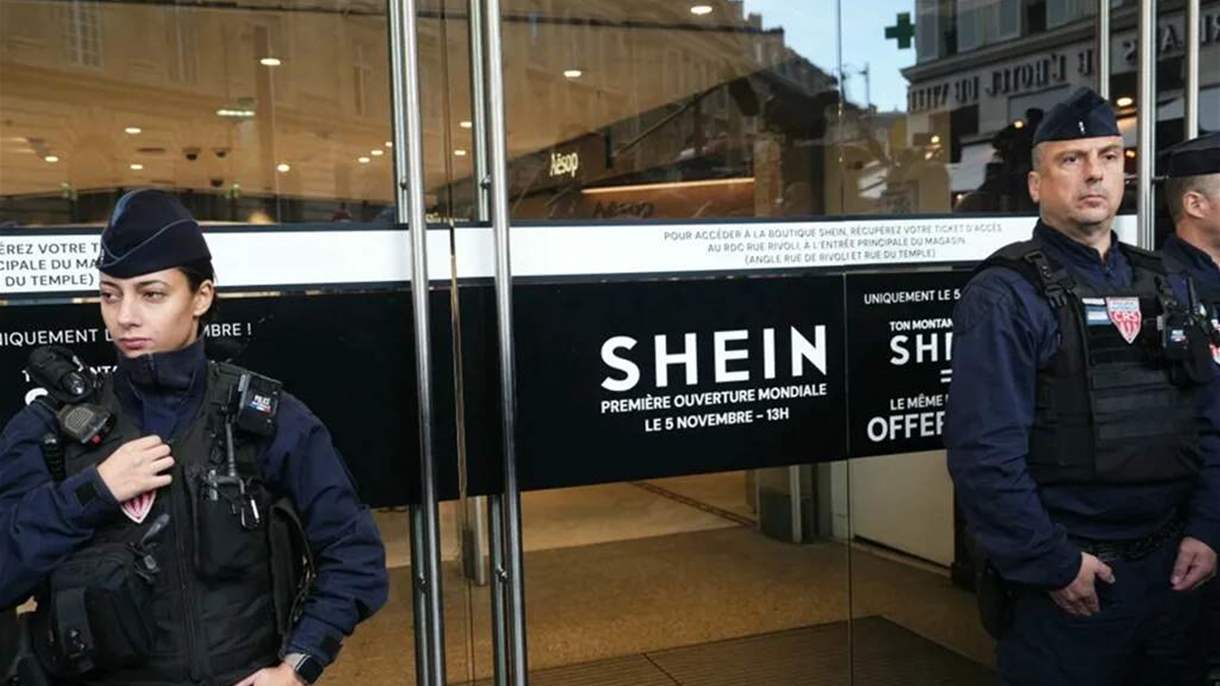 بمواكبة شرطة مكافحة الشغب.. Shein تفتتح أول متجر غير إلكتروني 
