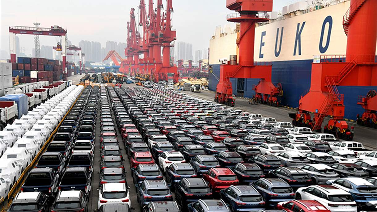 الصين توقف التلاعب في صادرات السيارات