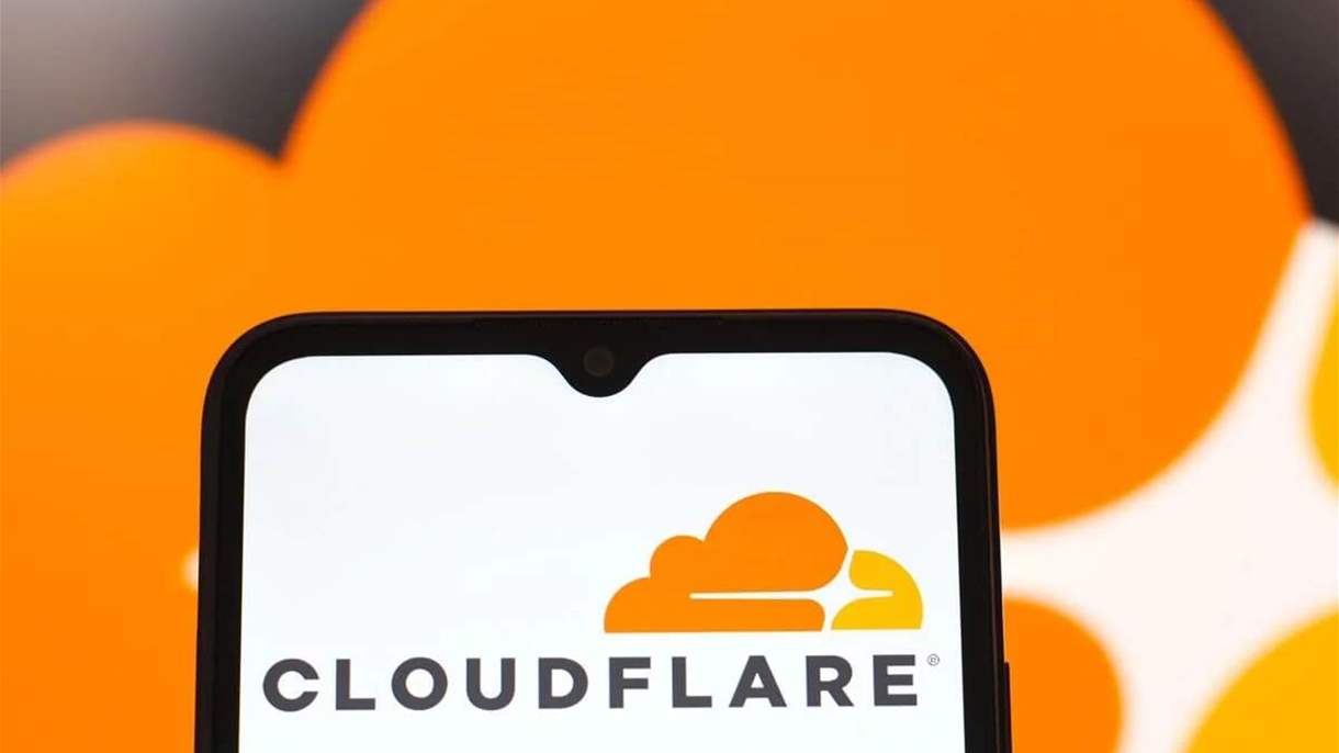  ما هي &quot;Cloudflare&quot; ولماذا عطلت الإنترنت لملايين المستخدمين؟