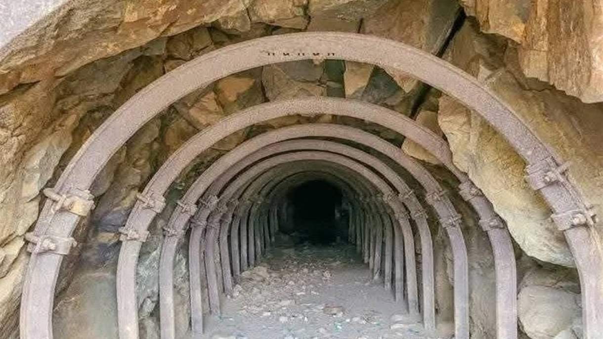  قصة نفق الذهب.. حقيقة العثور على 176 سبيكة ذهب في الجنوب