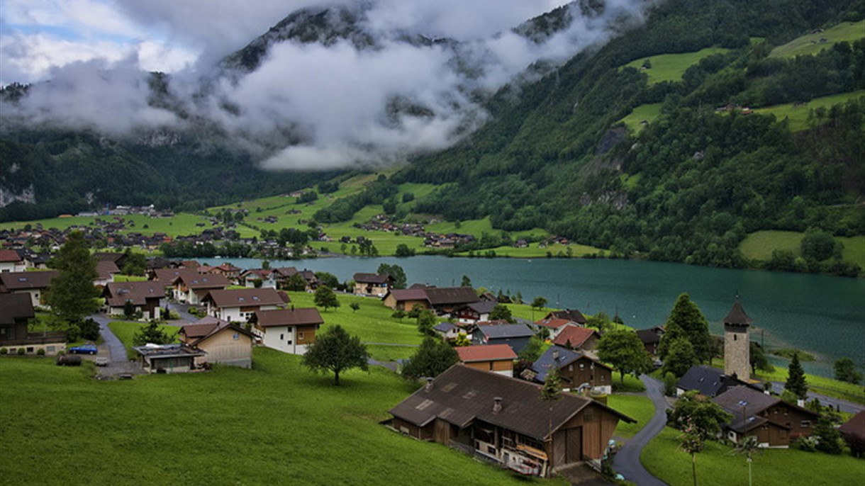 من اكثر العرب الذين يسافرون الى سويسرا ؟