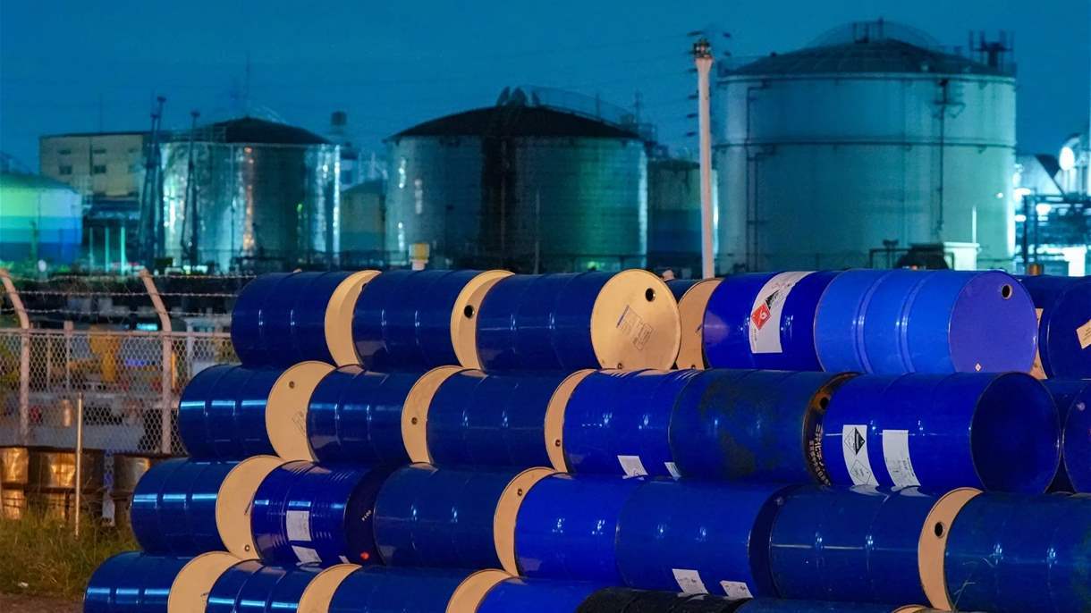 هدوء دبلوماسي ينعش سوق النفط